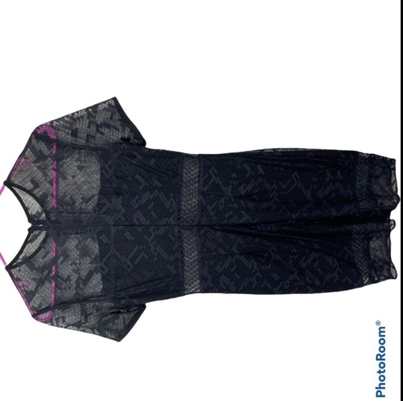 Bailey black lace panel dress - Picture 4 of 9